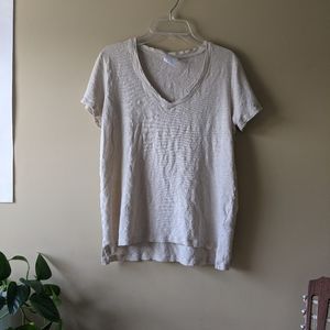 Gap linen v-neck shirt